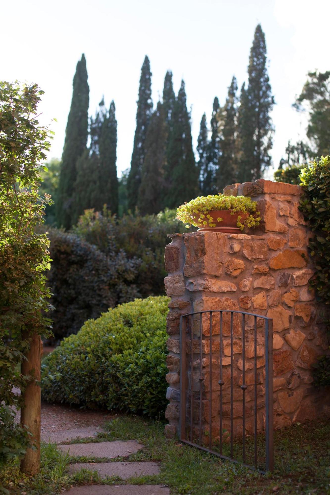 Agriturismo Bio Podere Doganelle Giuncarico Exterior foto